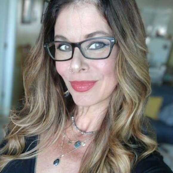 Meet your Posher, Kimber - Picture 2 of 3